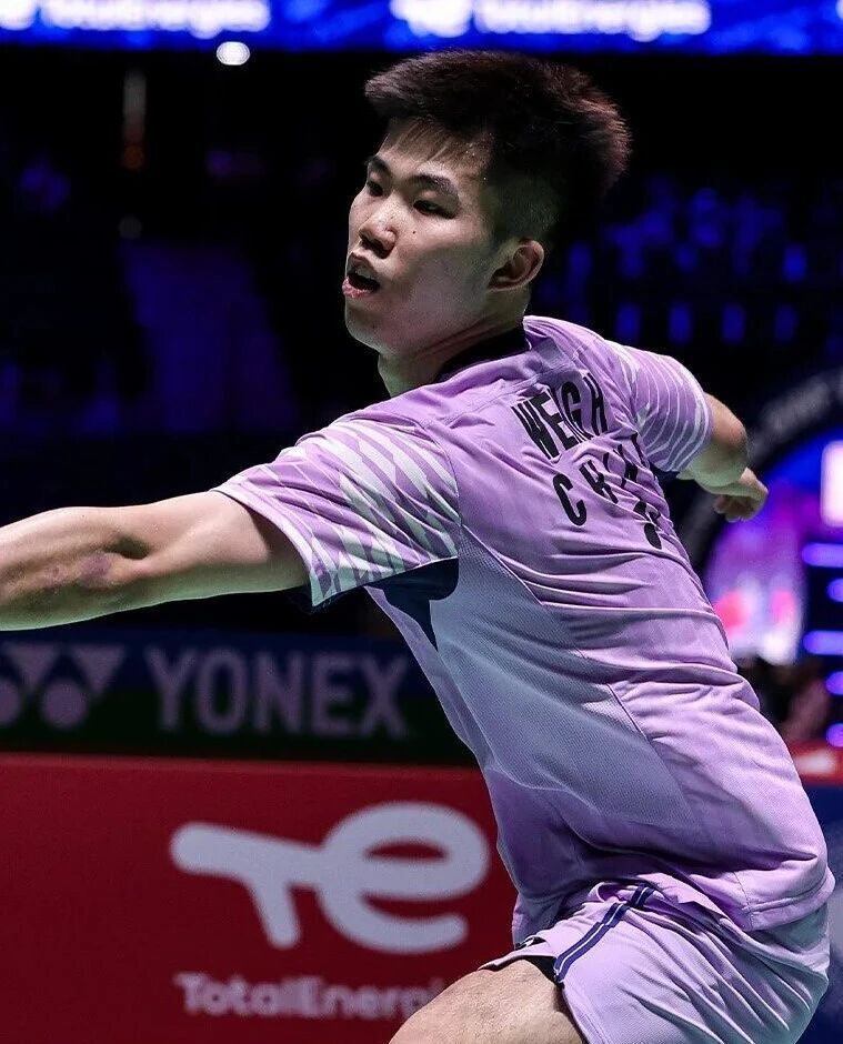 界第一冯彦, 贾一凡