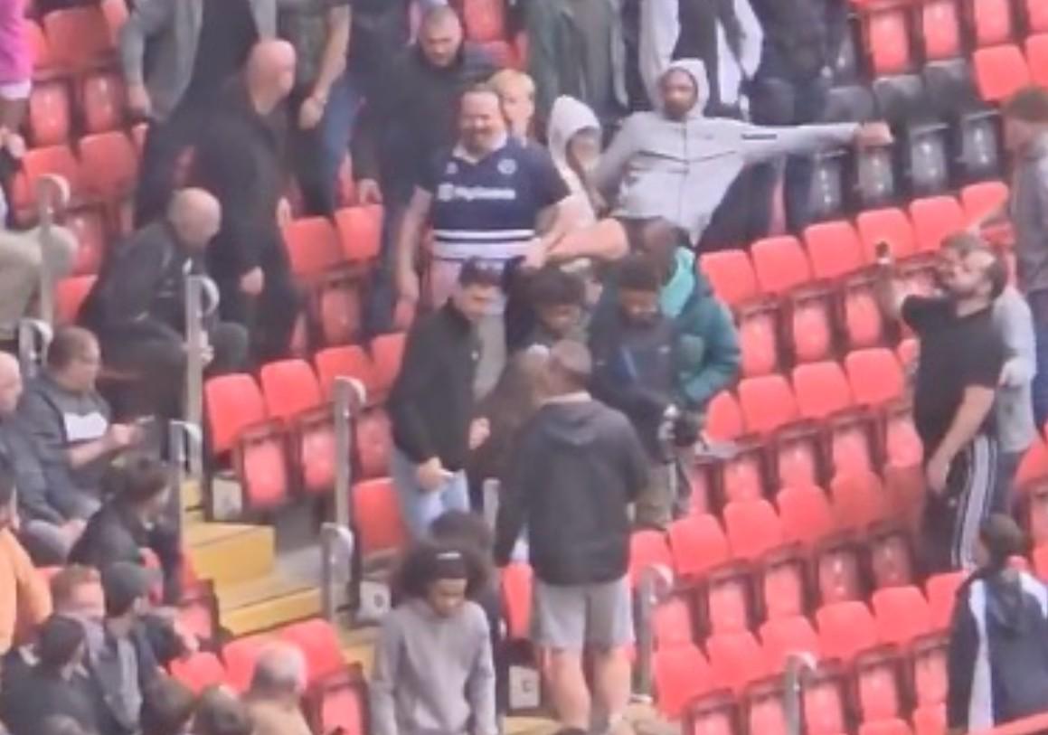 联系方式, 途中不断遭, 也有人说 联系方式, 途中不断遭, 也有人说